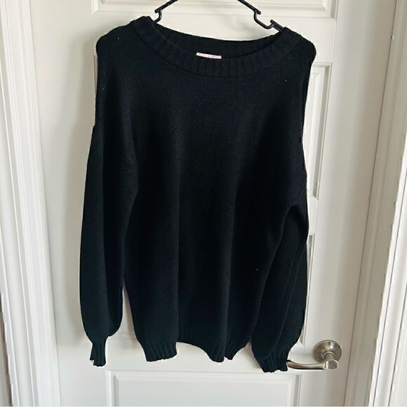 Pink Lily Boutique Wild Hearts Sweater -BLACK - Picture 4 of 5